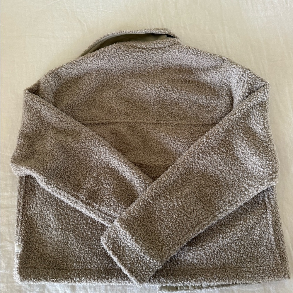 Vuori Sycamore Short Shirt Jacket - Picture 2 of 4